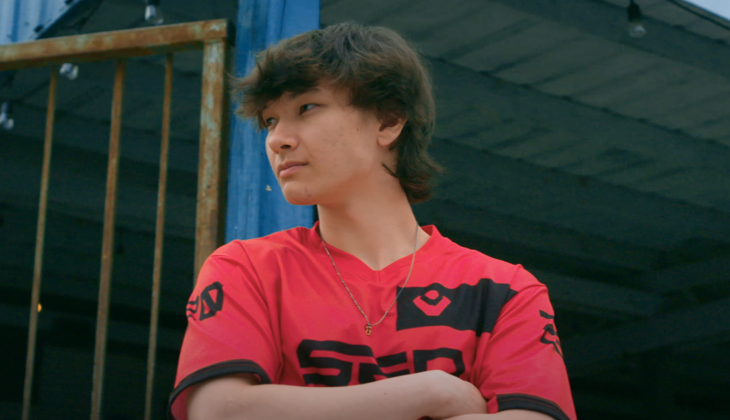 sinatraa in Sentinels jersey