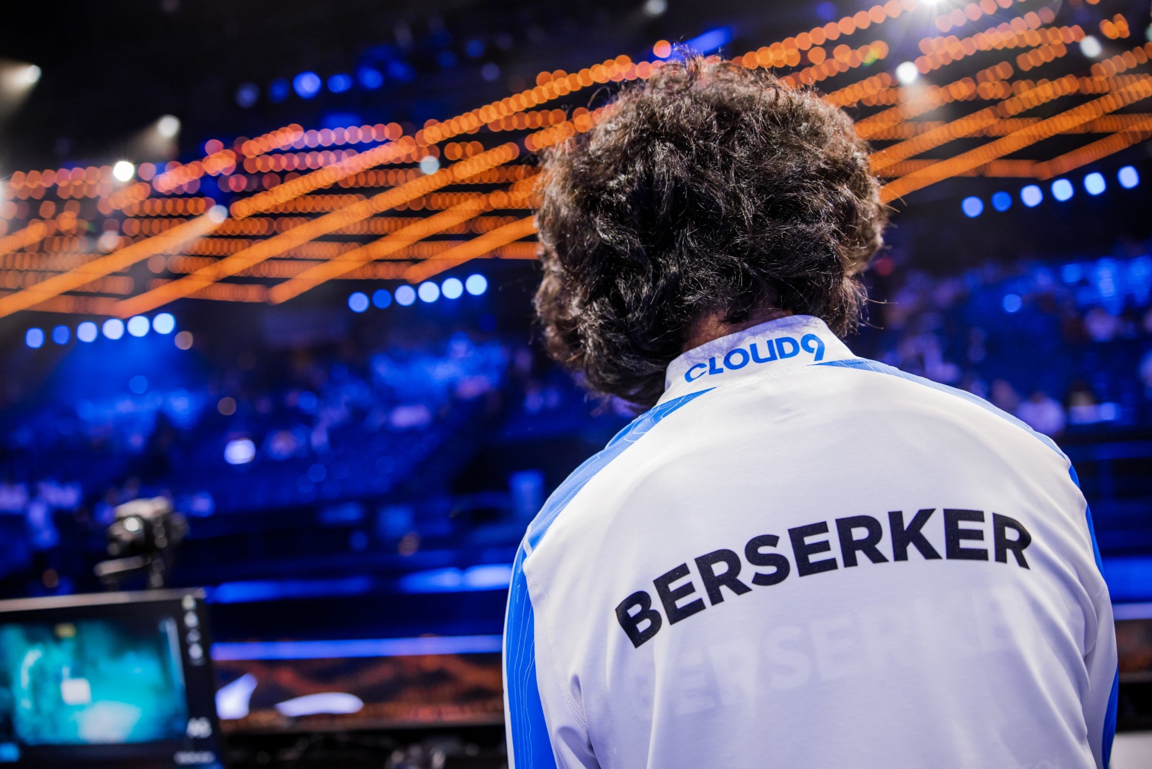 Berserker stands in front of the MSI crowd.