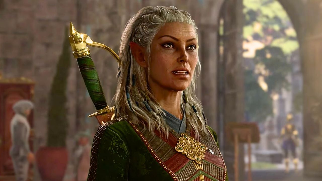 Aged woman with white hair wearing leather armor in BG3