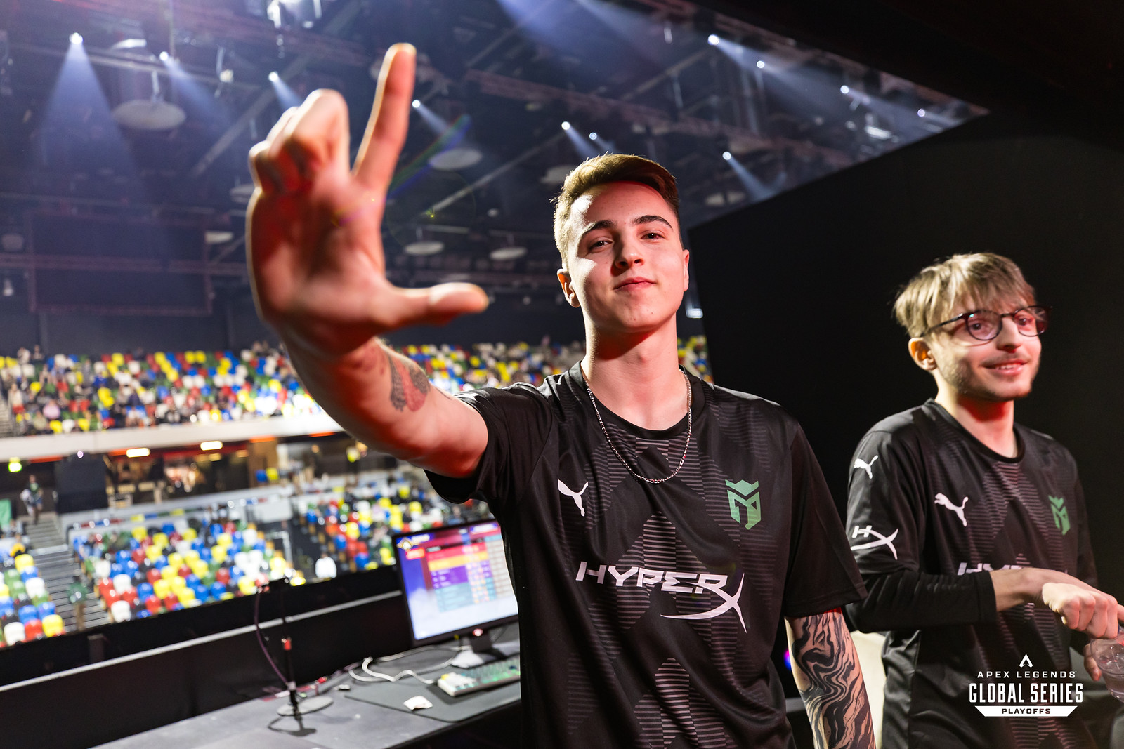 Jose "Uxako" Llosa posing at the ALGS 2022 Split 2 Playoffs.