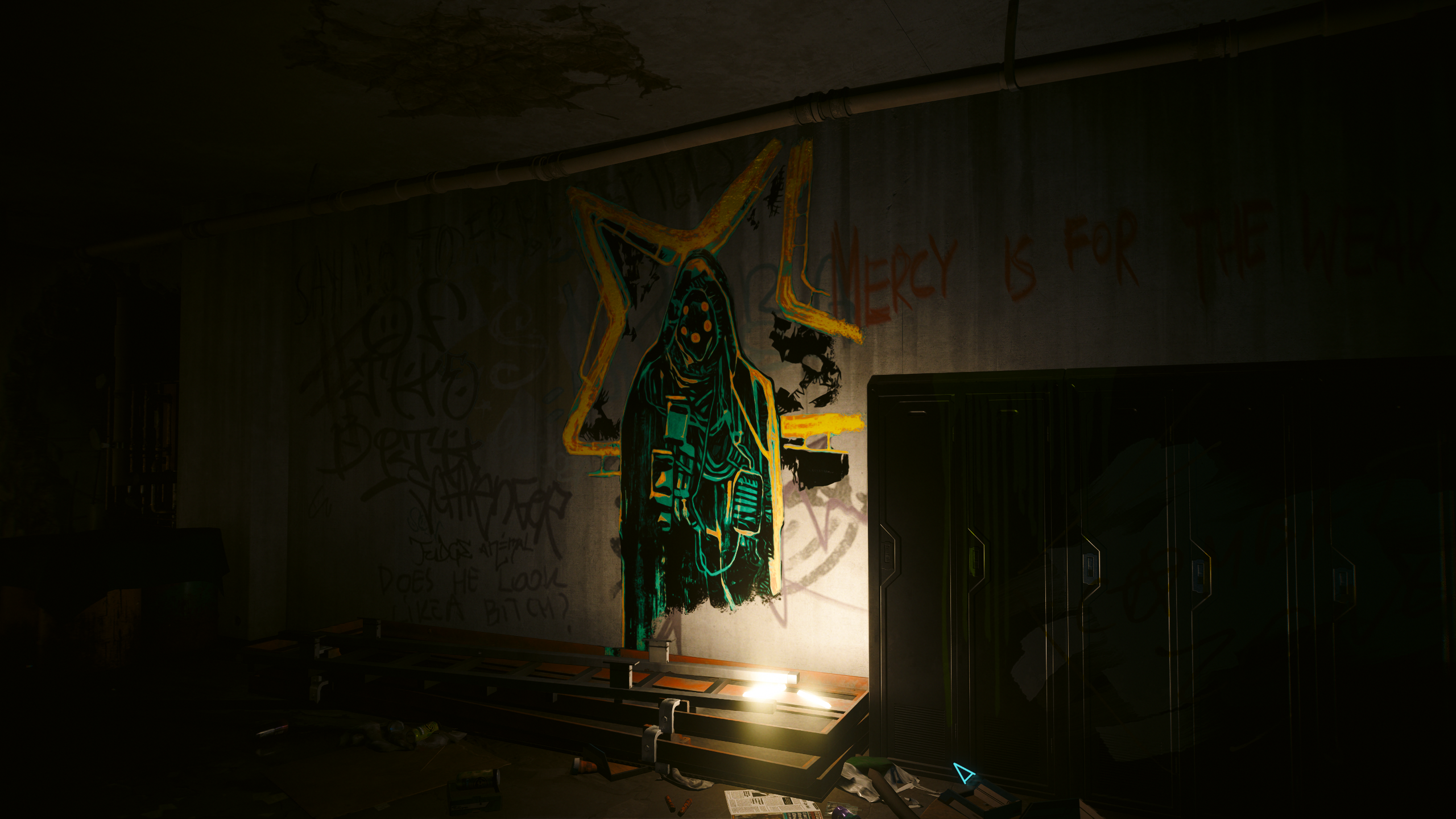 A Tarot card graffiti spray in an apartment building in Cyberpunk 2077.