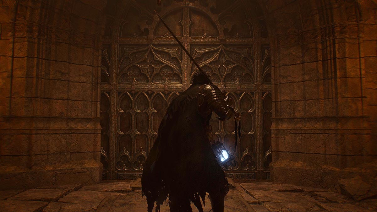The player character facing a locked door to Skyrest Bridge in Lords of the Fallen
