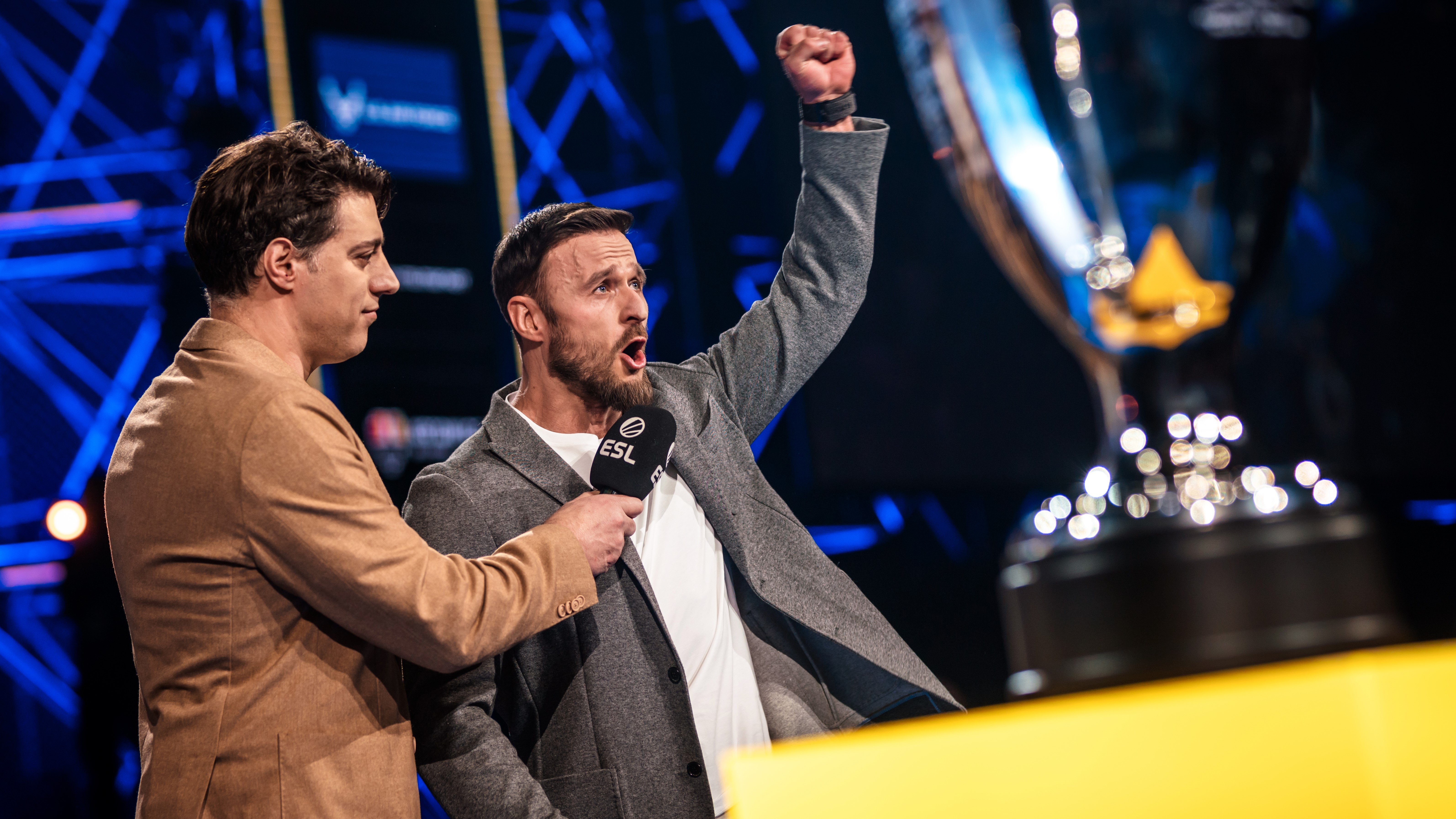 PashaBiceps screaming to the microphone on IEM Katowice 2024 stage.