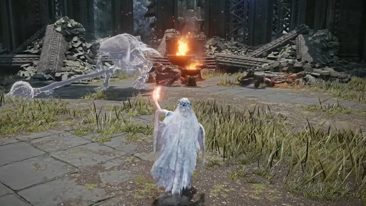 an image of Revenant attacking in Elden Ring Nightreign
