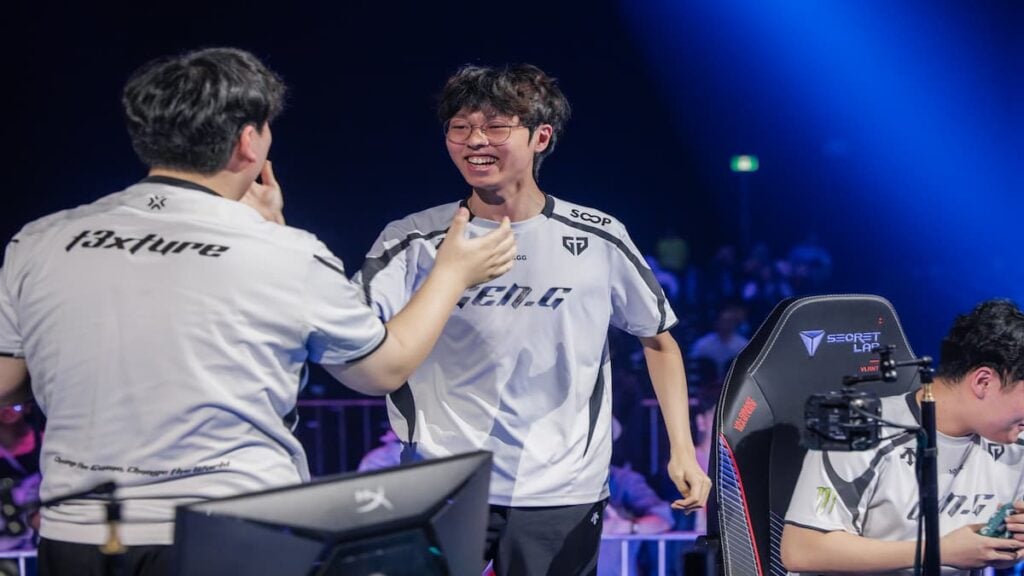t3xture (L) and Foxy9 of Gen.G react onstage at VALORANT Masters Toronto Swiss Stage on June 09, 2025 at the Enercare Centre in Toronto Canada. (Photo by Stefan Wisnoski/Riot Games)