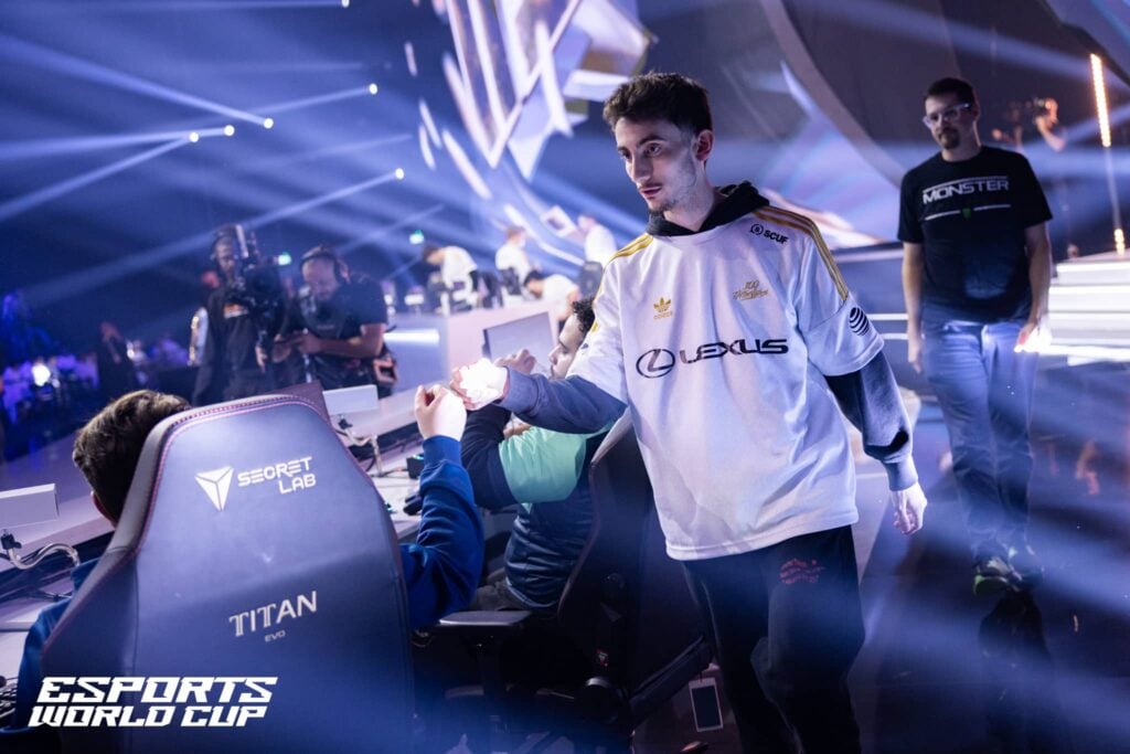 Ghosty fist bumps the opposing team after 100 Thieves' secured a match win at Modern Warfare 3 Esports World Cup 2024.