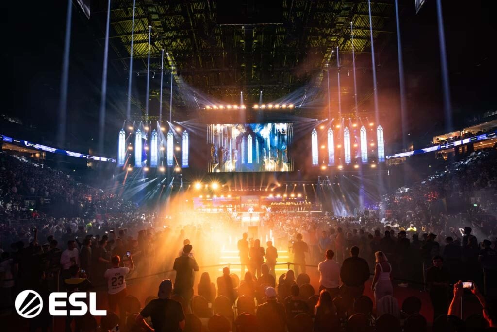 A shot of the stage and crowd in IEM Cologne at the Lanxess Arena in Germany, which is called as the Cathedral of Counter-Strike.