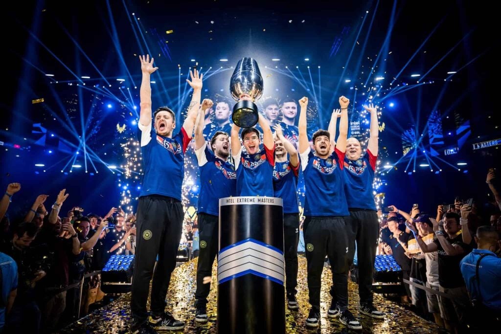 Team Vitality lift the trophy after winning IEM Cologn 2024.