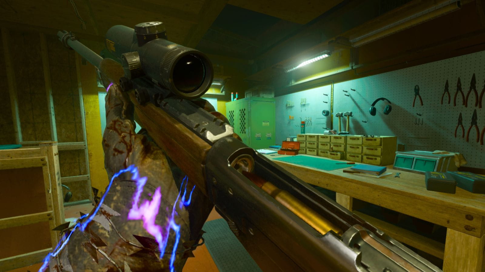 Inspecting the Essex Model 07 marksman rifle in Warzone Firing Range.