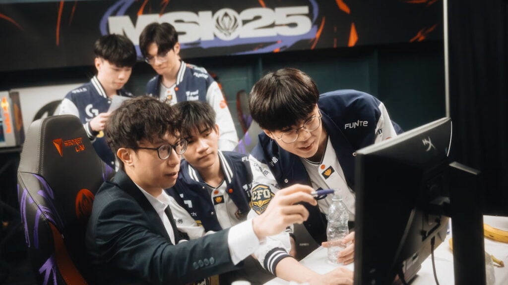 CTBC Flying Oyster huddle backstage during MSI 2025 Bracket Stage Day 3 at the Pacific Coliseum in Vancouver, Canada on July 03, 2025.