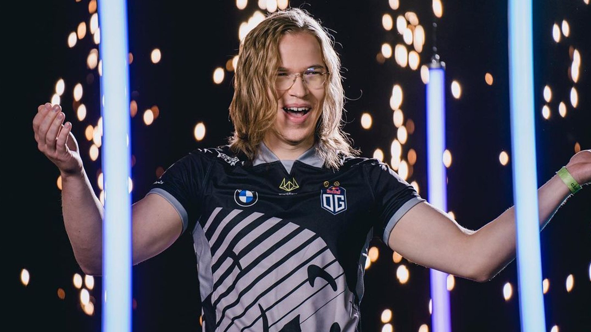 Back-to-back TI winner announces return to Dota 2 after extended break