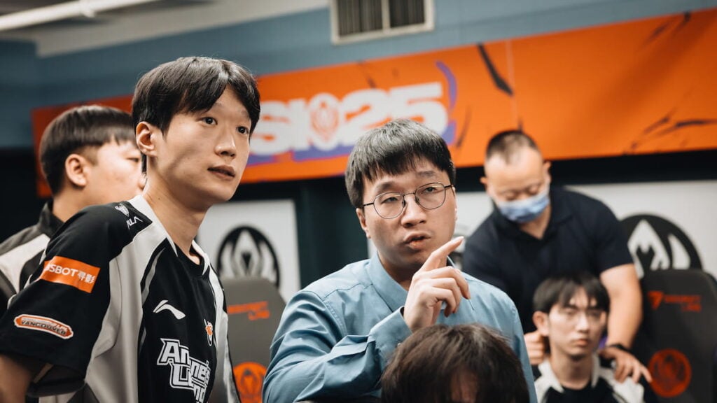 Anyone's Legend Tabe and players are seen back stage during MSI 2025 Bracket Stage Day 2 at the Pacific Coliseum in Vancouver, Canada on July 02, 2025.