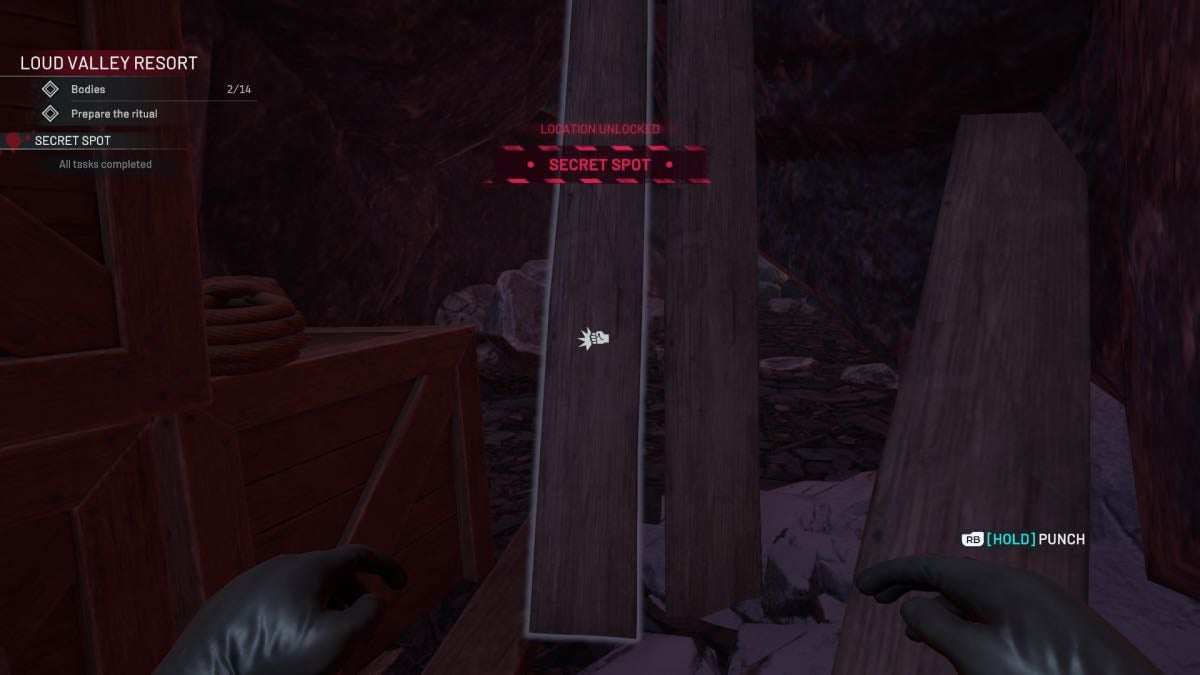 Secret area behind cabins