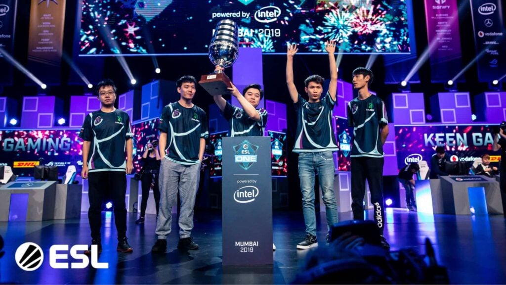 Keen Gaming celebrate their victory at Dota 2 ESL One Mumbai 2019.