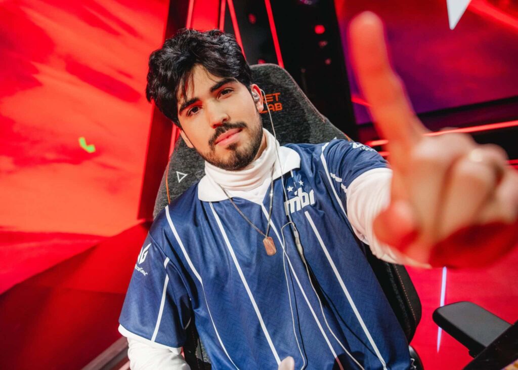 MIBR's aspas shows a number one gesture as he looks to the camera at VCT Americas.