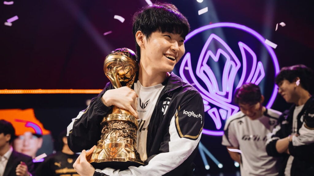Chovy of Gen.G Esports holds the trophy after victory at MSI 2025 Finals at the Pacific Coliseum in Vancouver, Canada on July 12, 2025.