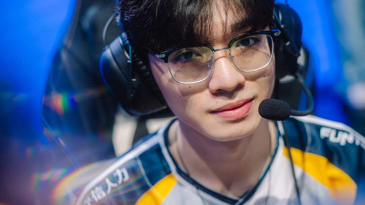 Doggo of CTBC Flying Oyster competes at League of Legends Worlds 2025 Swiss Stage on October 15, 2025 in Beijing, China.