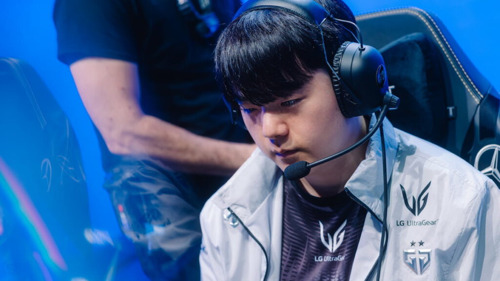 Canyon of Gen.G Esports competes at League of Legends Worlds 2025 Swiss Stage on October 18, 2025 in Beijing, China.