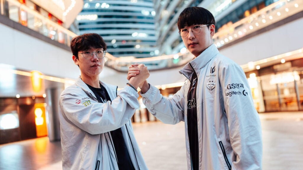 Kiin (L) and Duro of Gen.G Esports at the League of Legends Worlds 2025 Features Day on October 11, 2025 in Beijing, China.