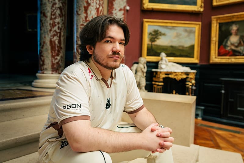 PARÍS, FRANCIA - 9 de septiembre de 2025: JonahP de G2 Esports en el VALORANT Champions Paris Features Day el 9 de septiembre de 2025 en París, Francia.