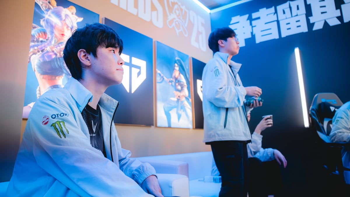Chovy (L) and Duro of Gen.G Esports are seen back stage at League of Legends Worlds 2025 Semifinal Stage on November 01, 2025 in Shanghai, China.