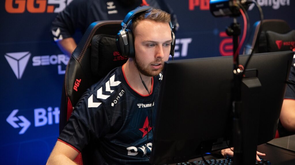 Photo of Gla1ve.