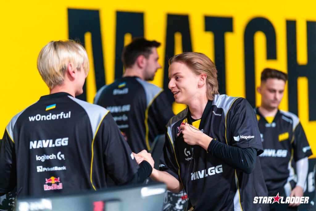 Aleksib and w0nderful celebrate a match win at the StarLadder Budapest Major stage 2