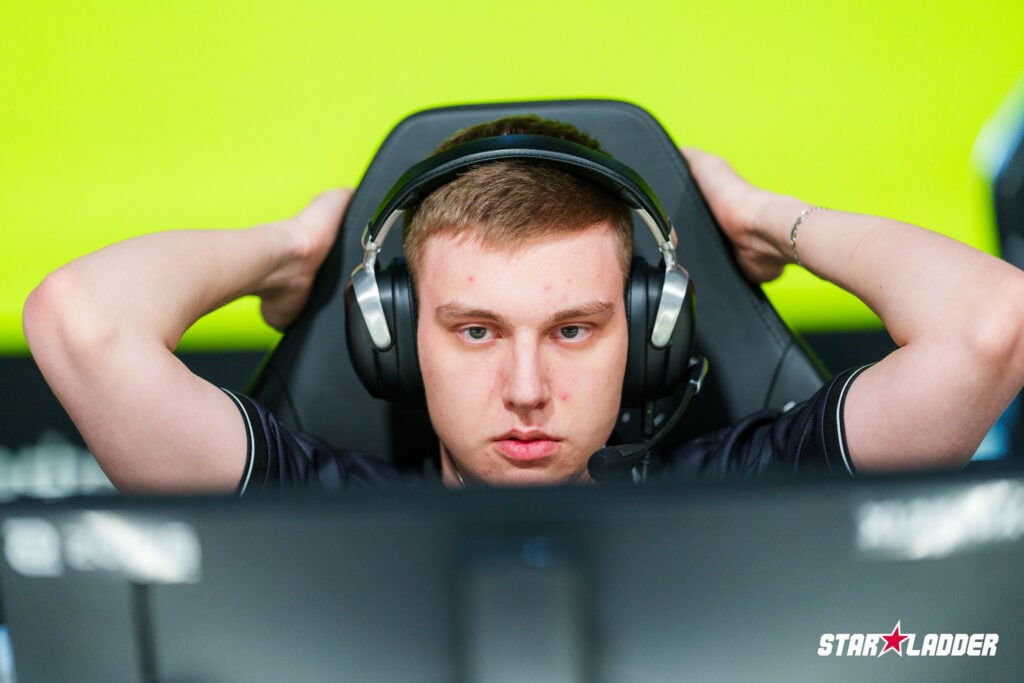 r1nkle went missing in the match against FaZe