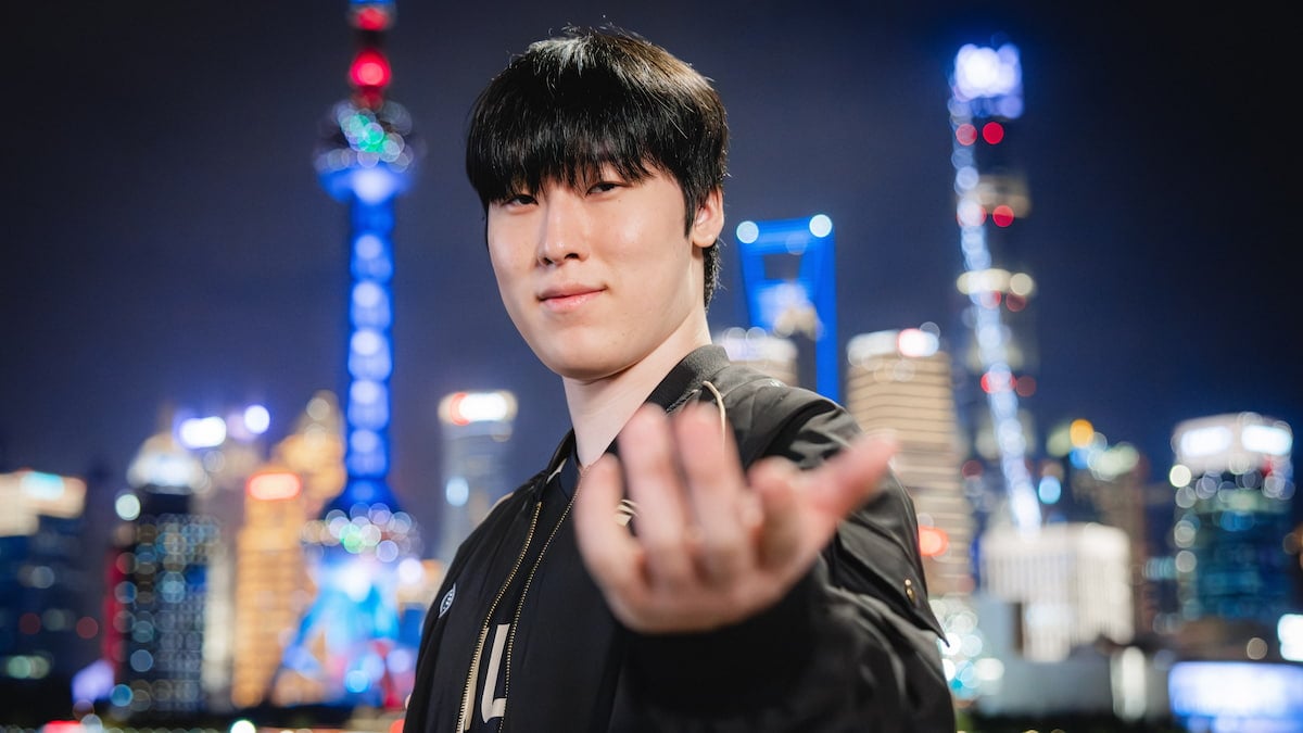 Zeka of Hanwha Life Esports at League of Legends Worlds 2025 Quarterfinal Features on October 27, 2025 in Shanghai, China.