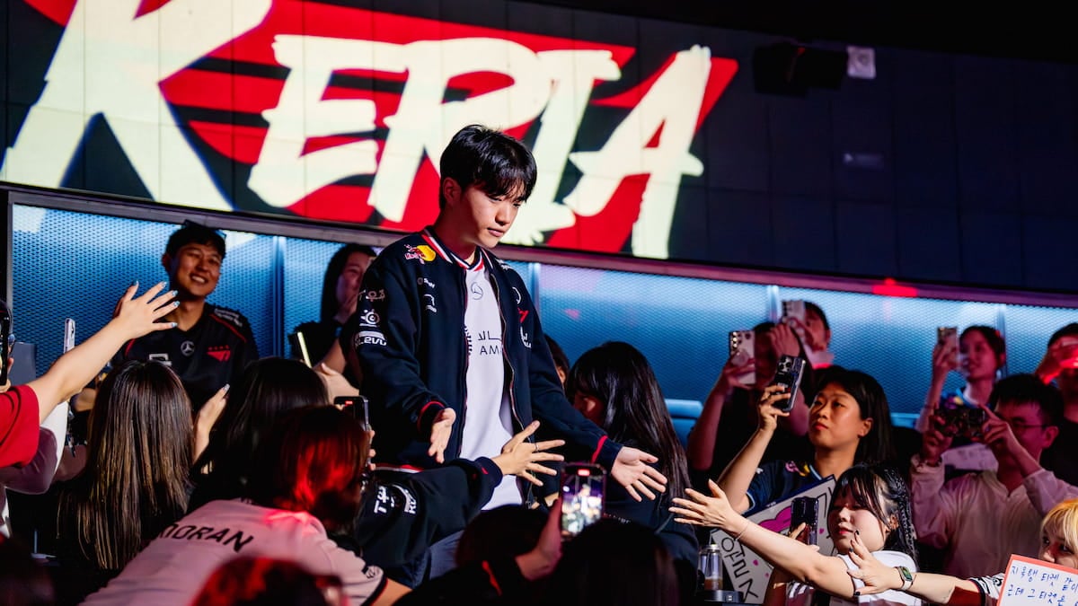 Picture showing T1 Keria in the LCK.