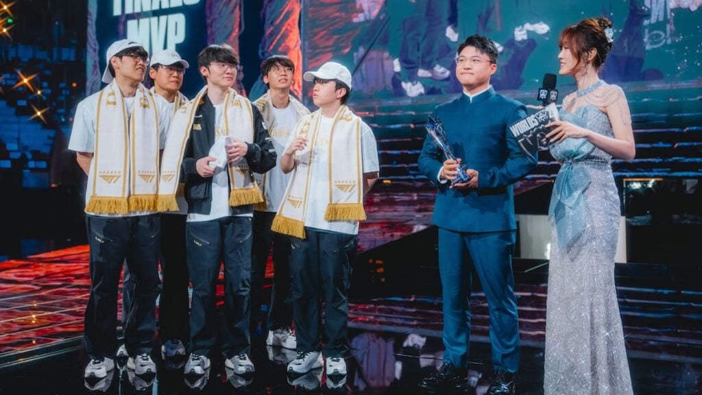 T1 celebrate onstage after being crowned champions at League of Legends Worlds 2025 Finals on November 08, 2025 in Chengdu, China.