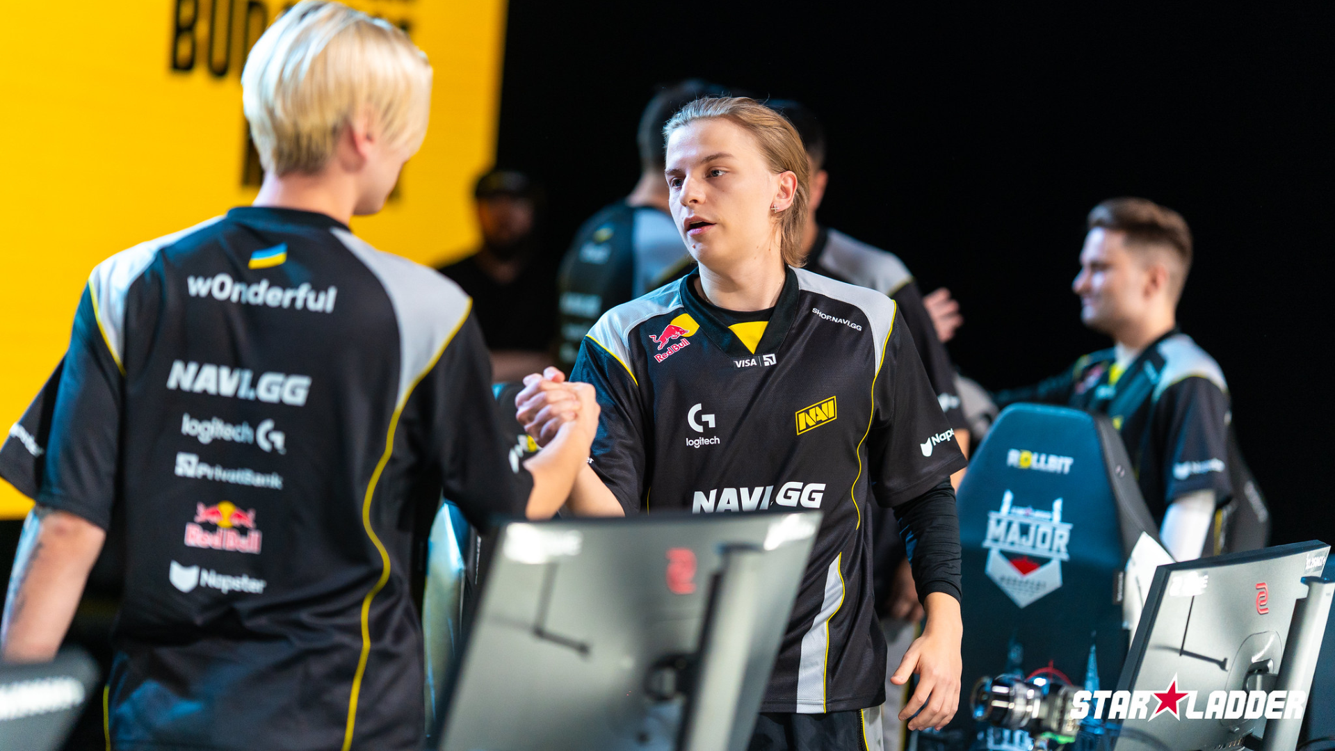 Aleksib celebrates a win at StarLadder Budapest Major 2025