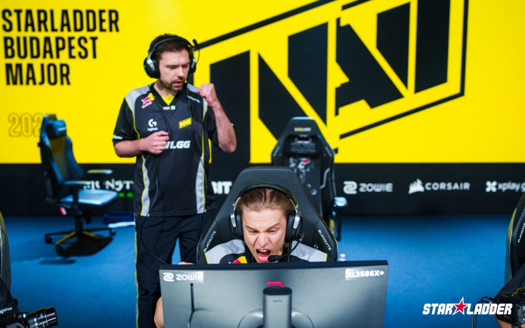 navi blad3 and aleksib celebrate at starladder budapest major 2025