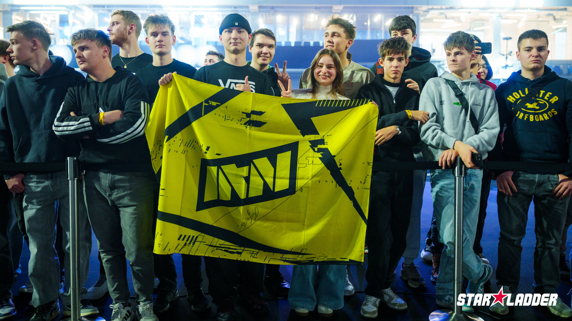 NAVI's fans cheer their team on at Starladder budapest major