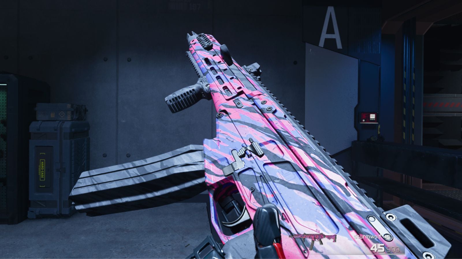 Sturmwolf 45 with Vivid camo on Firing Range in Warzone